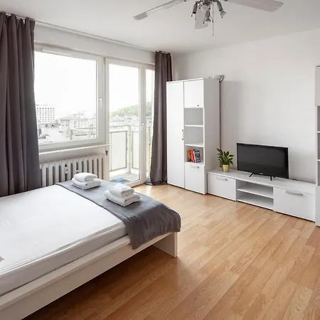 Sleepy3city With Sea View Ii Διαμέρισμα Γκντίνια