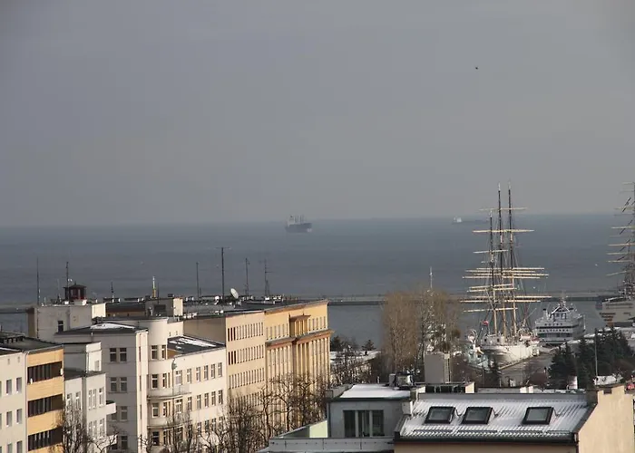 Apartment Sleepy3city With Sea View Ii *